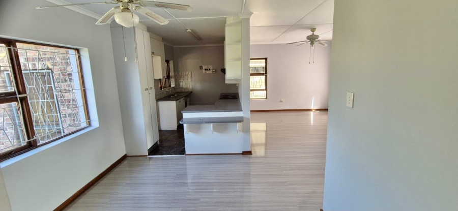 4 Bedroom Property for Sale in Windsor Park Eastern Cape